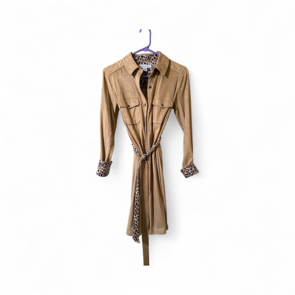 Tommy Bahama Tan dress with Leopard Details